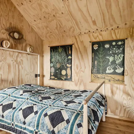 Сasa de vacaciones Personal And Inventive Family House In *