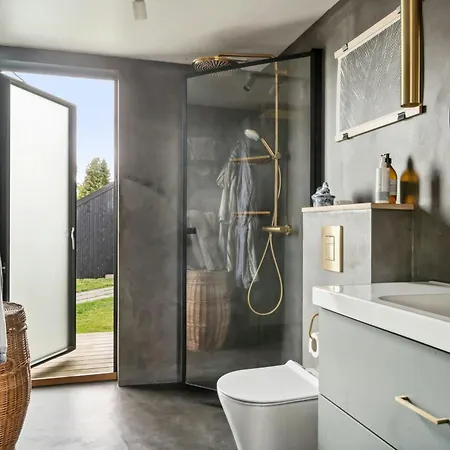 Personal And Inventive Family House In