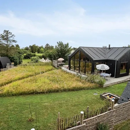 Сasa de vacaciones Personal And Inventive Family House In Rødvig