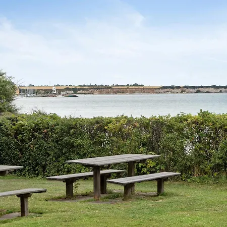 Сasa de vacaciones Personal And Inventive Family House In