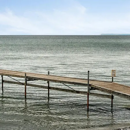 Сasa de vacaciones Personal And Inventive Family House In *