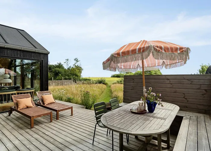 Holiday home Personal And Inventive Family House In